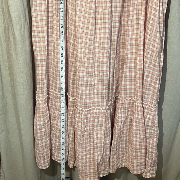 Old Navy X-Large Prairie Gingham
Peach Cocoa Plaid Tiered Cotton... - Picture 11 of 14